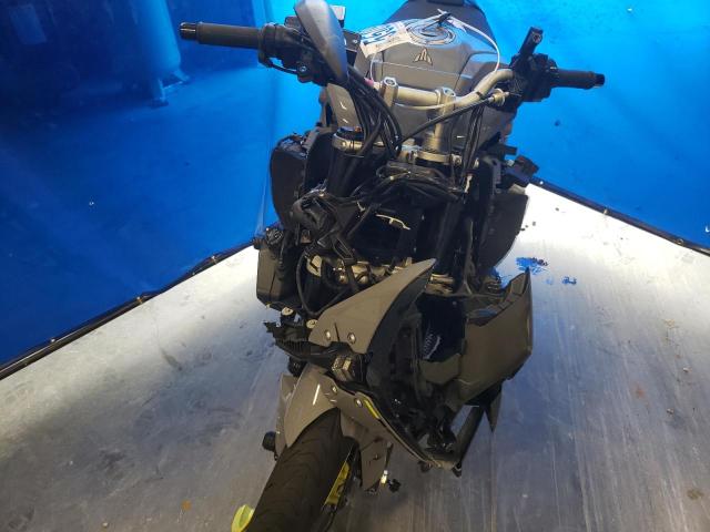 2017 YAMAHA FZ10 JYARN48E4HA000990