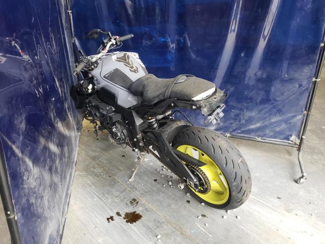 2017 YAMAHA FZ10 JYARN48E4HA000990