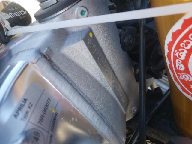 2022 APRILIA TUONO V4 F ZD4KZUB0XNS000283