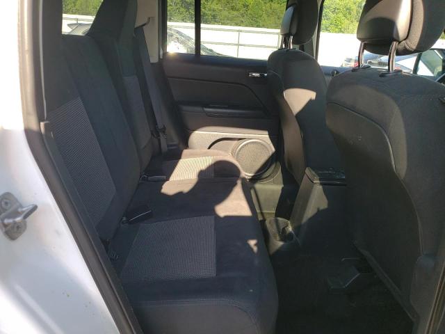 1C4NJRFB1ED883901 Jeep Patriot Latitude