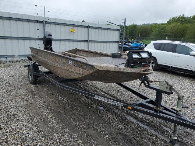 Salvage boats for sale at Prairie Grove, AR auction: 2014 Other Marine Trailer