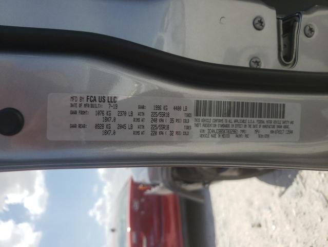 3C4NJCBB5KT832961 Jeep Compass Latitude