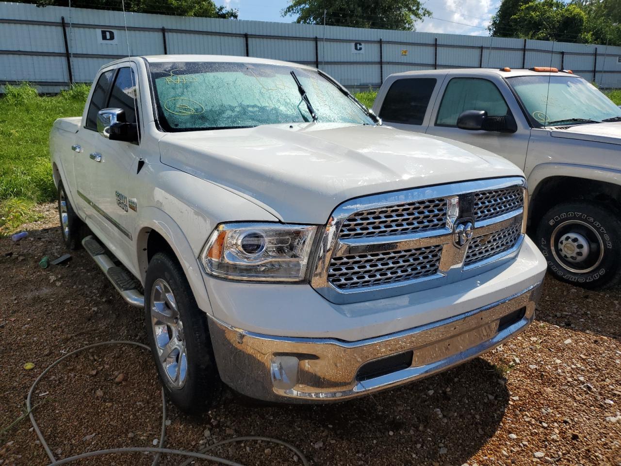 RAM 1500 LARAMIE