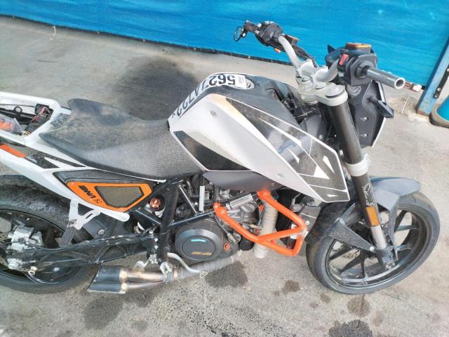 2018 KTM 690 DUKE VBKLDV405JM712957