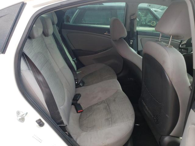2016 HYUNDAI 230 KMHCT4AEXGU980079