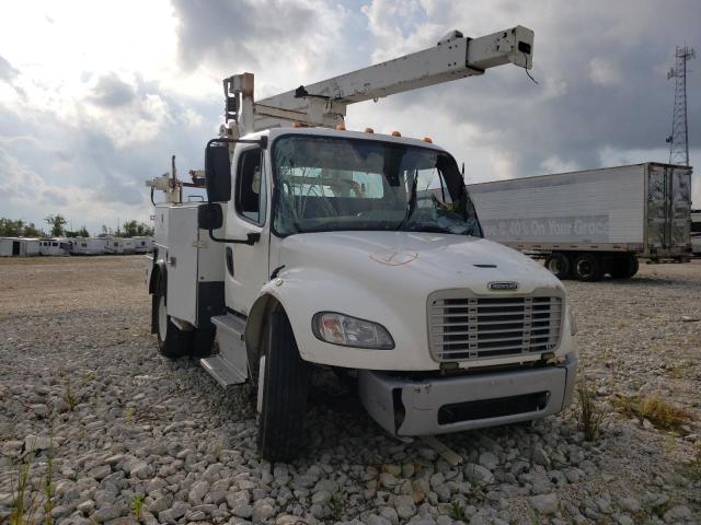 Salvage cars for sale from Copart New Orleans, LA: 2017 Freightliner M2 106 MED