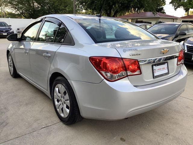 Седани CHEVROLET CRUZE 2013 Сріблястий