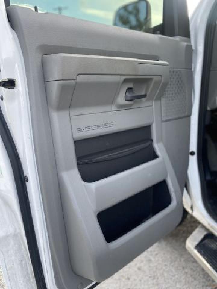 2009 Ford Econoline E350 Super Duty Wagon VIN: 1FBSS31L69DA71985 Lot: 56739612