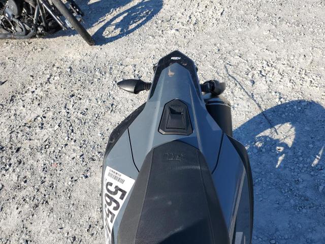 2022 KTM 690 SMC R VBKLSV402NM735883