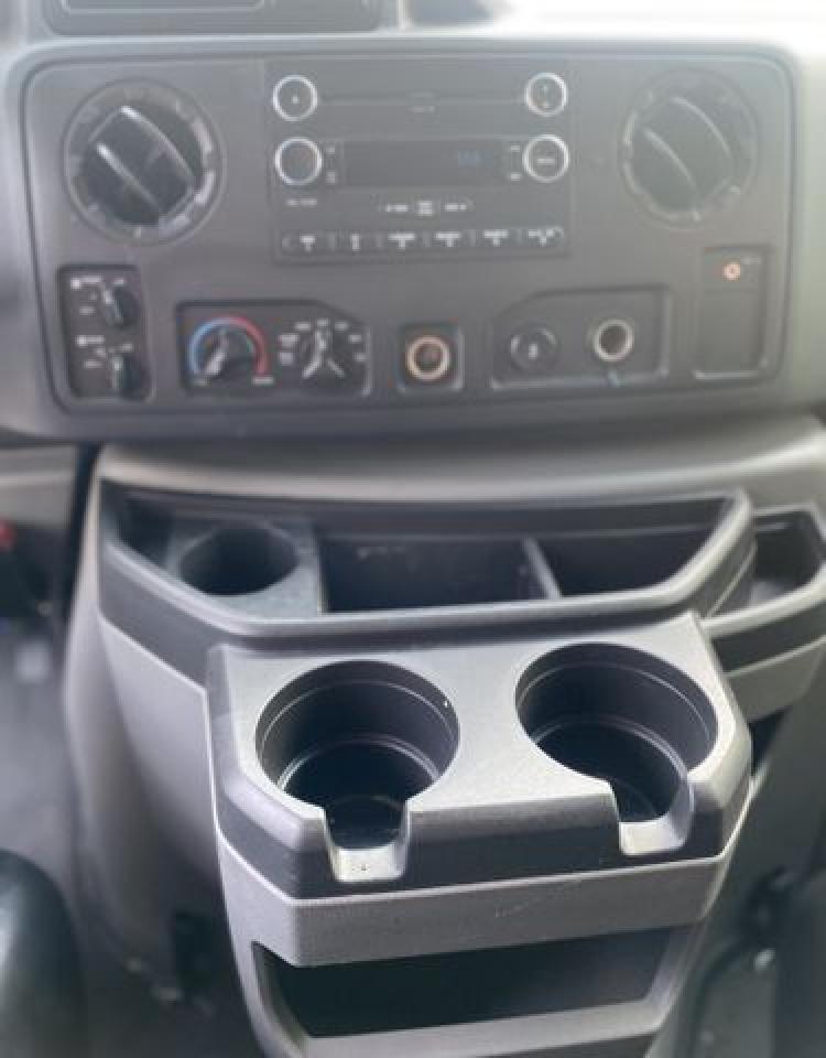 2009 Ford Econoline E350 Super Duty Wagon VIN: 1FBSS31L69DA71985 Lot: 56739612