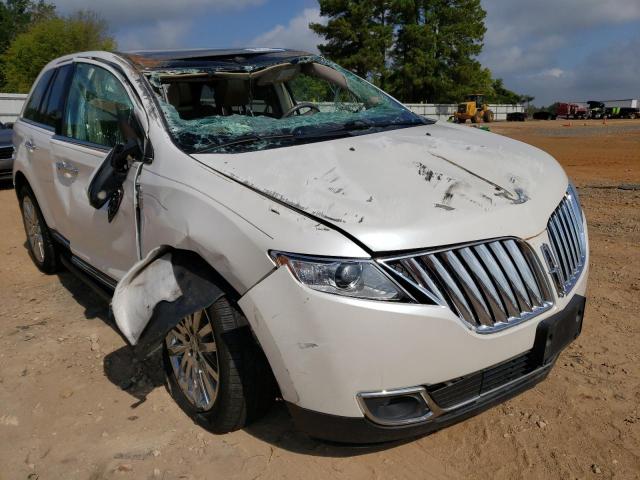 Salvage cars for sale from Copart Longview, TX: 2013 Lincoln MKX