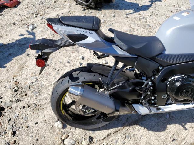 2022 SUZUKI GSX-R750 - JS1GR7MA1N7101329