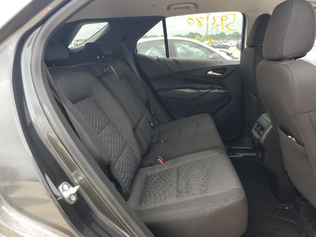 3GNAXJEV4JS593180 CHEVROLET EQUINOX 2018