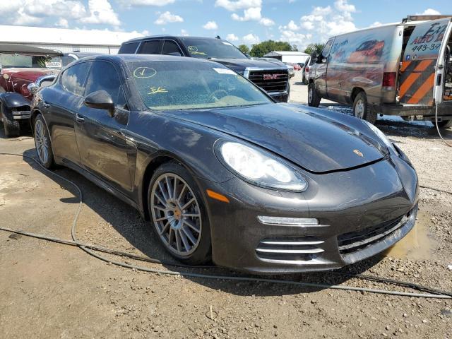 2014 Porsche Panamera 