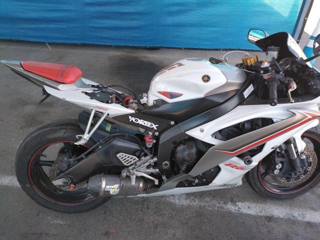 2009 YAMAHA YZFR6 C JYARJ16Y49A002229