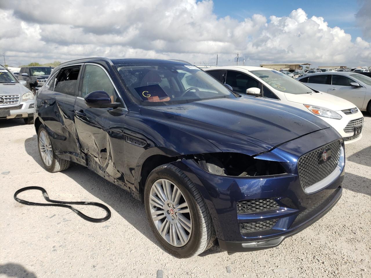 SADCN2GX1KA358917 JAGUAR F-PACE POR 2019