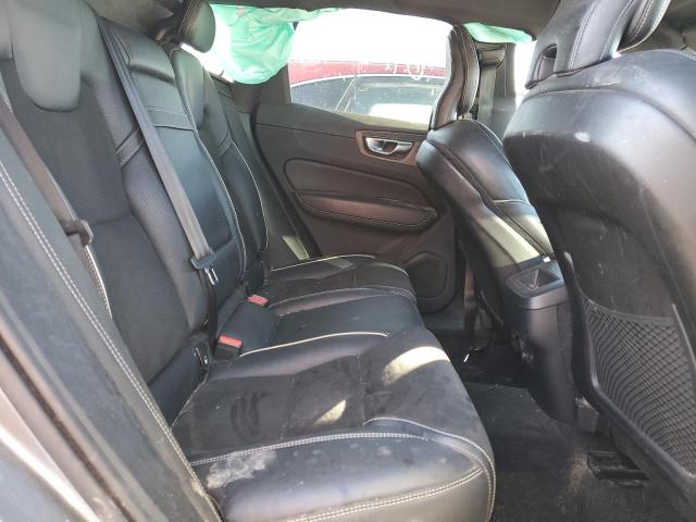 2019 VOLVO XC60 T5 R- LYV102RM5KB283796