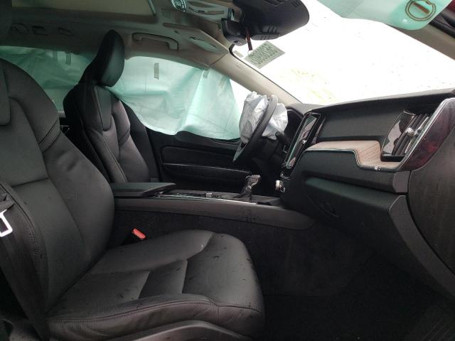 2021 VOLVO XC60 T6 MO YV4A22RK6M1689263