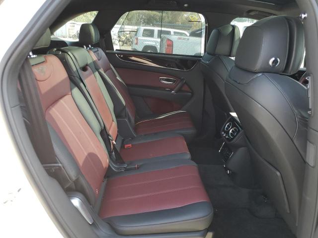 2019 BENTLEY BENTAYGA SJAAM4ZV7KC024927