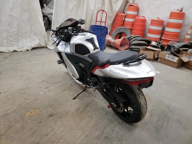 2022 SUZUKI GSX1300 RR JS1EJ11B3N7102085