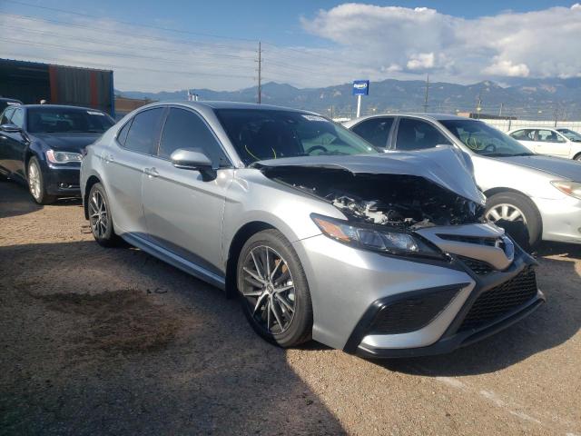 Salvage cars for sale from Copart Colorado Springs, CO: 2022 Toyota Camry Nigh