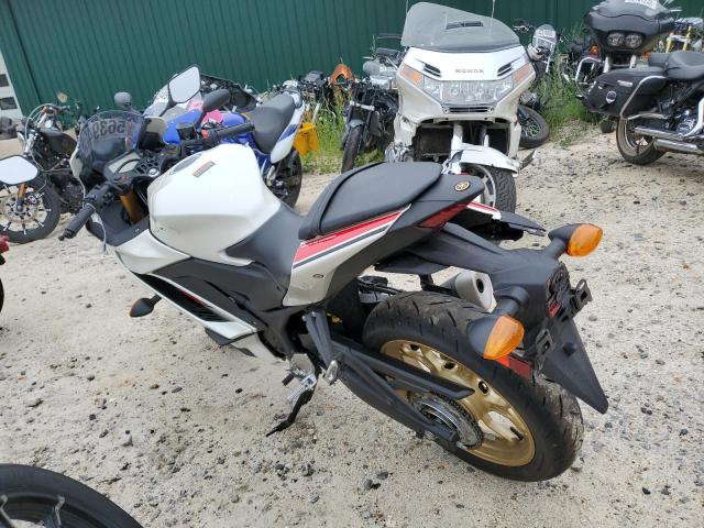 2022 YAMAHA YZFR3 A MH3RH18YXNK008992