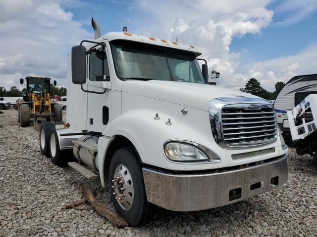 Salvage cars for sale from Copart Florence, MS: 2007 Freightliner Convention