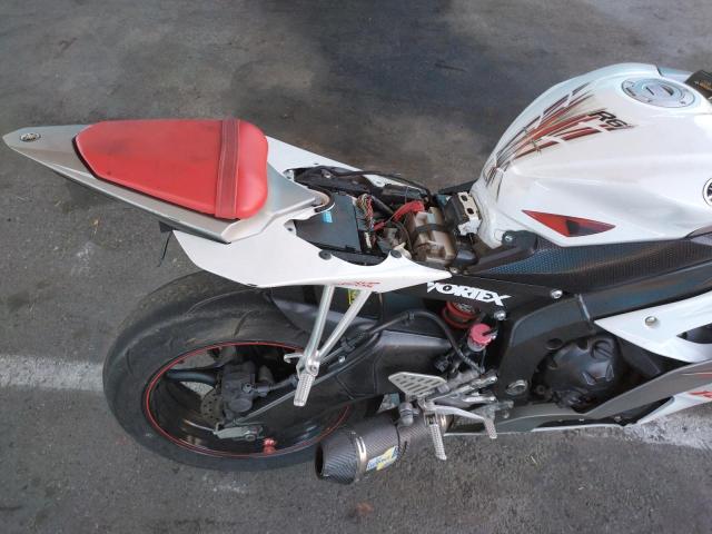 2009 YAMAHA YZFR6 C JYARJ16Y49A002229