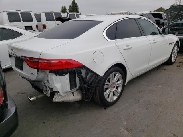 2017 JAGUAR XF SAJBR4BV9HCY33046