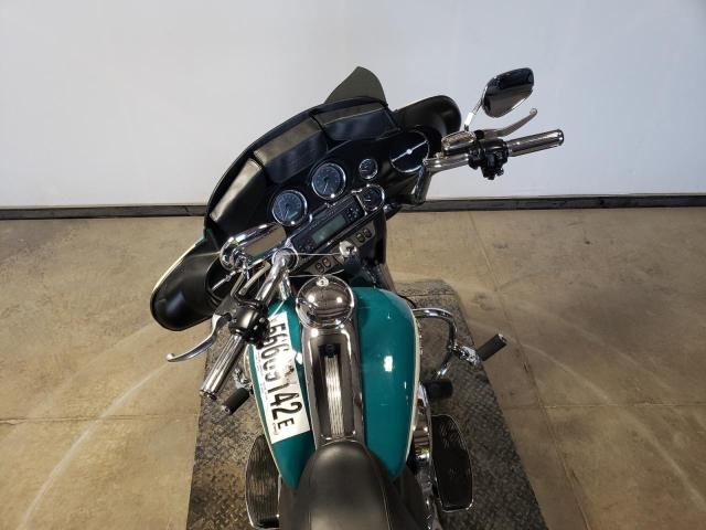 2009 HARLEY-DAVIDSON FLHTCU 1HD1FC4189Y689516