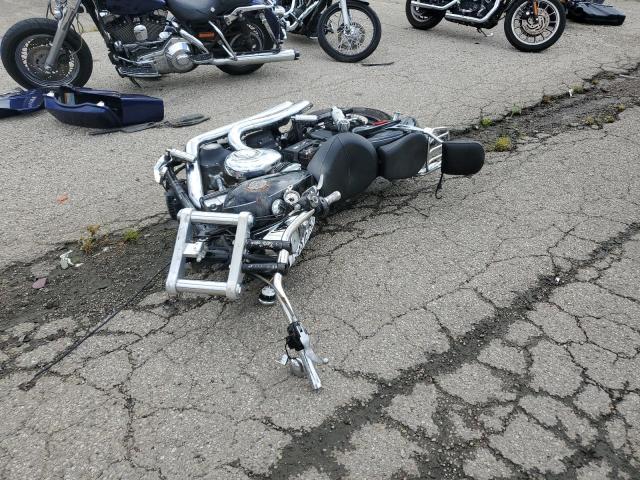 2011 HARLEY-DAVIDSON FXDWG 1HD1GP417BC331881