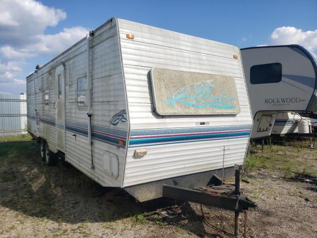 Salvage cars for sale from Copart Elgin, IL: 1999 Layton Travel Trailer