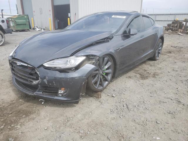 2015 TESLA MODEL S P8 5YJSA1H41FF086111