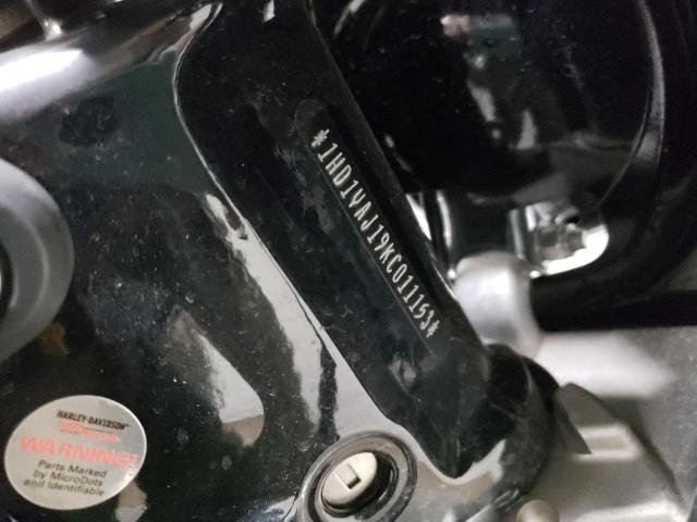 2019 HARLEY-DAVIDSON FLHC 1HD1YAJ19KC011153