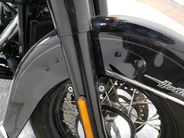 2019 HARLEY-DAVIDSON FLHC 1HD1YAJ19KC011153