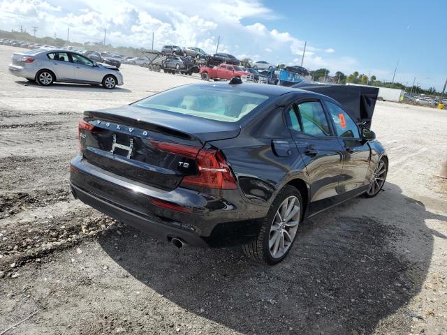 7JR102FK8LG045256 Volvo S60