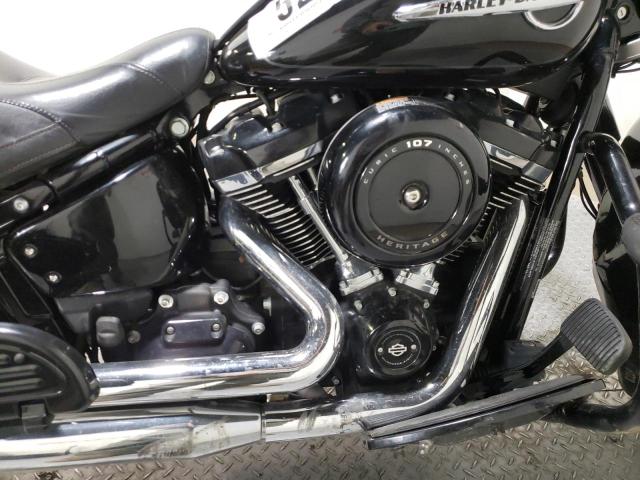 2019 HARLEY-DAVIDSON FLHC 1HD1YAJ19KC011153