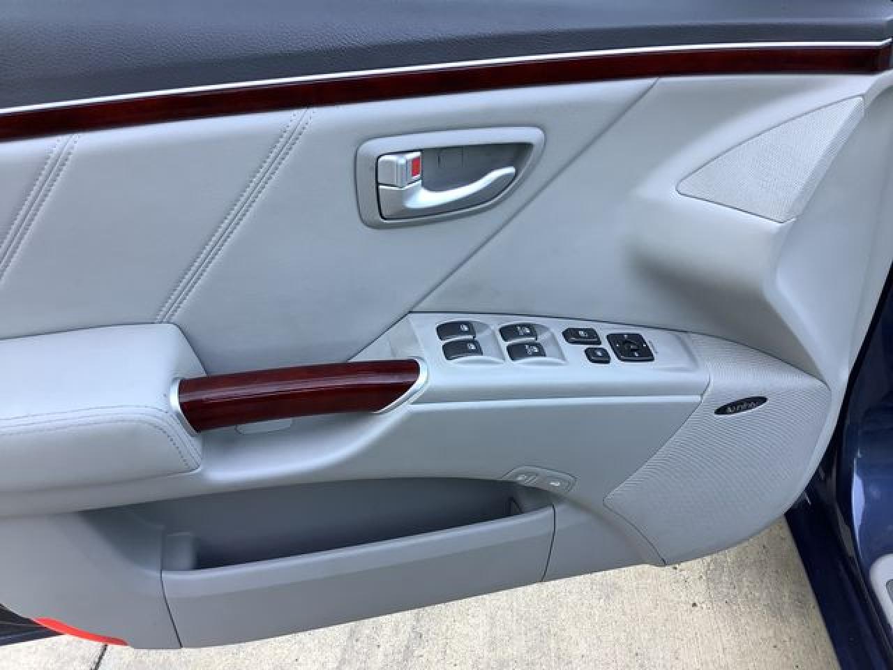 2006 Hyundai Azera Se VIN: KMHFC46F36A102766 Lot: 57242072