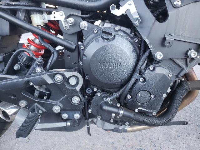 2009 YAMAHA FZ6 R JYARJ18E09A000674