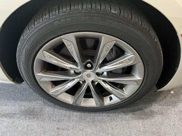 Седаны CADILLAC XTS 2014 Золотой