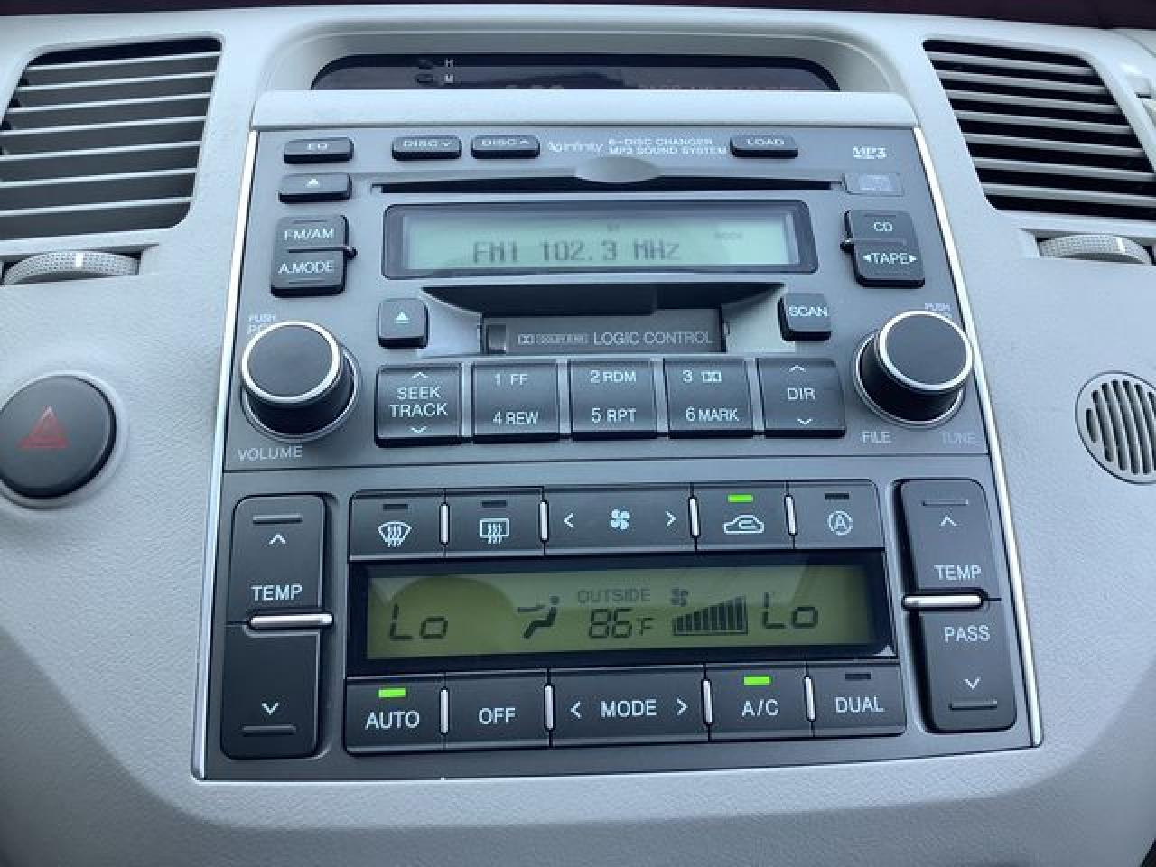 2006 Hyundai Azera Se VIN: KMHFC46F36A102766 Lot: 57242072
