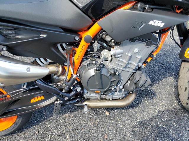2022 KTM 890 DUKE R VBKTU9403NM830423