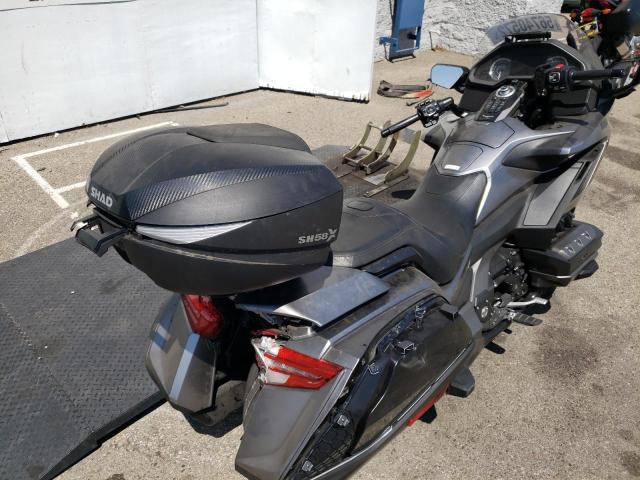 2018 HONDA GL1800 B JH2SC794XJK000762