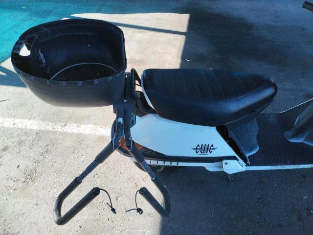 2000 HONDA CH80 3H1HF0311YD500307