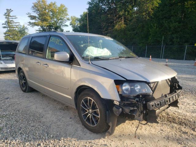 Salvage cars for sale from Copart Northfield, OH: 2017 Dodge Grand Caravan