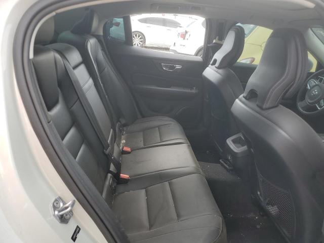 7JR102FK7LG030439 Volvo S60 T5 Momentum