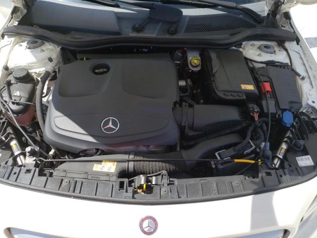 2015 MERCEDES-BENZ GLA 250 - WDCTG4EBXFJ168753