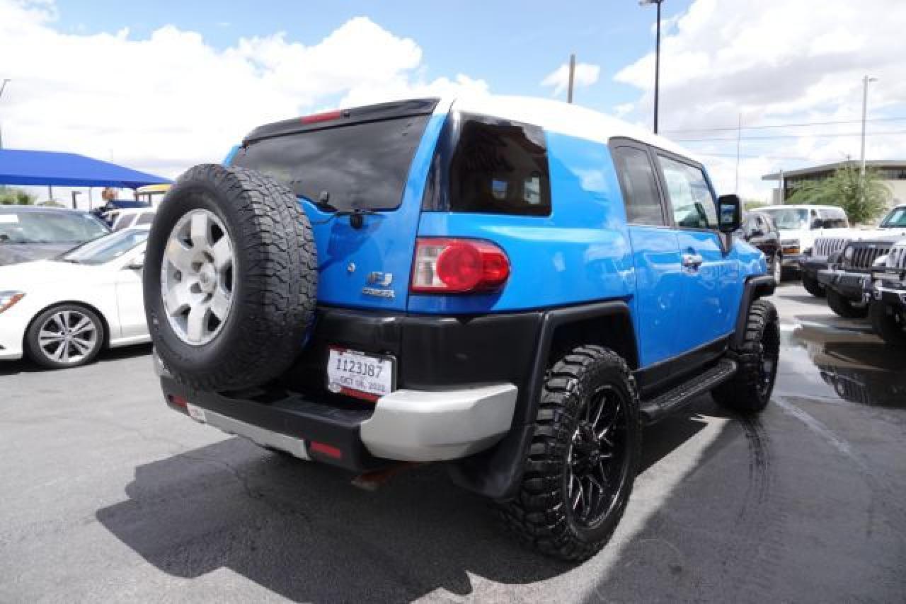 2007 Toyota Fj Cruiser VIN: JTEZU11FX70003093 Lot: 57398592