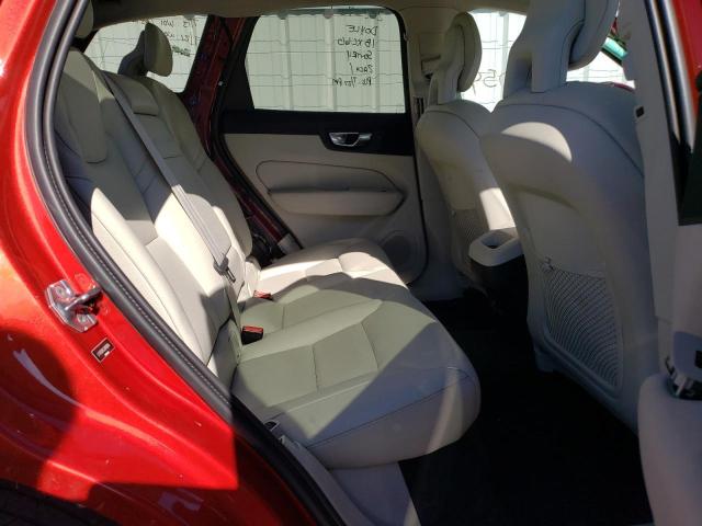 2018 VOLVO XC60 T5 LYV102RK3JB100814