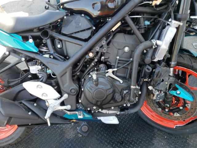 2021 YAMAHA YZFR3 A MH3RH18Y2MK007253